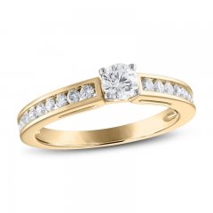 Diamond Engagement Ring 5/8 ct tw Round-cut 14K Yellow Gold